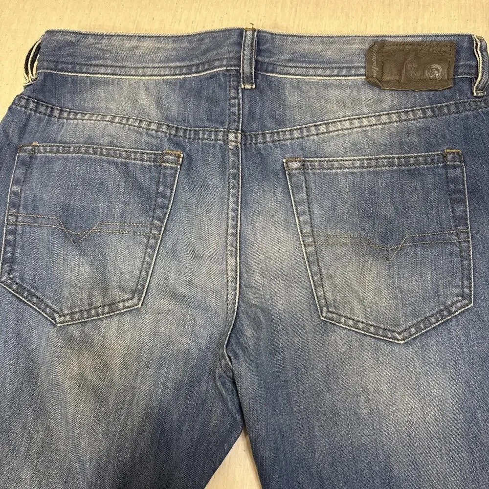 Diesel Buster Mens 34x32 Regular Slim Tapered Blue Jeans Wash 0663D EUC